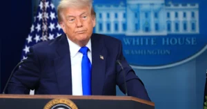 Trump desmantela la junta de asesores científicos de EE.UU.